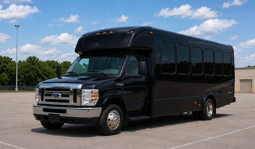20-passenger minibus available for charter in Rincon, GA